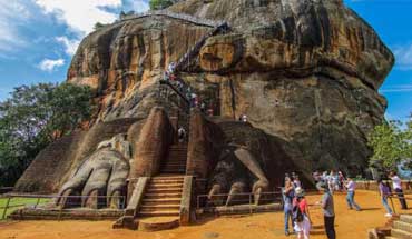 Visit amazing Ceylon Tours